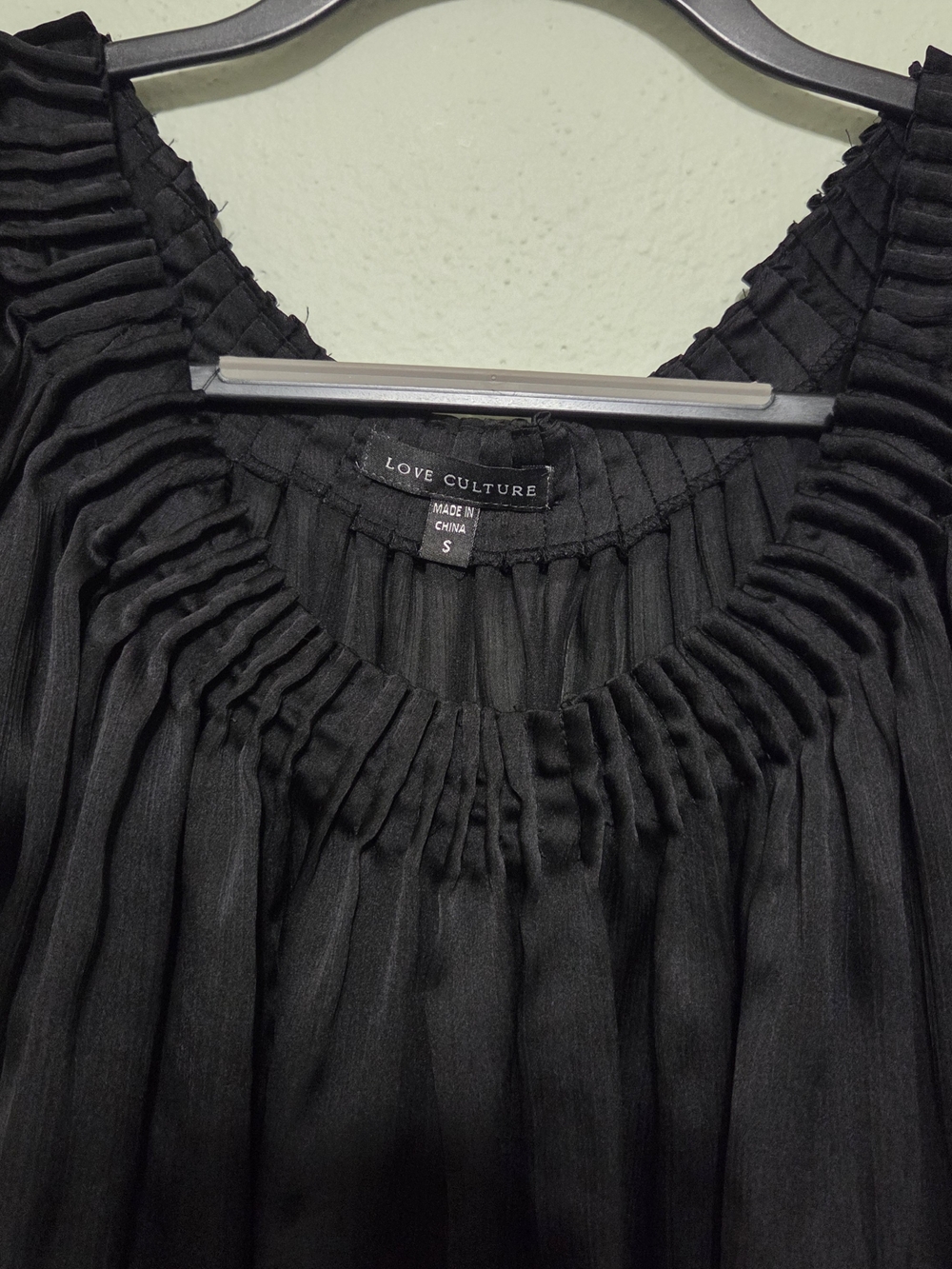 Love Culture Black Pleated Scoop Neck Top